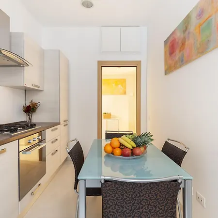 Apartmán Hostly-the Happya Charme Řím