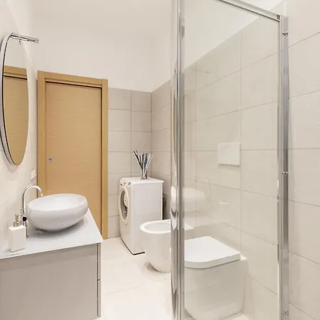 Apartman Hostly-the Happya Charme