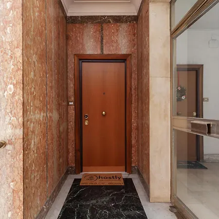 Apartman Hostly-the Happya Charme