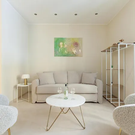 Hostly-the Happya Charme Apartmán Řím